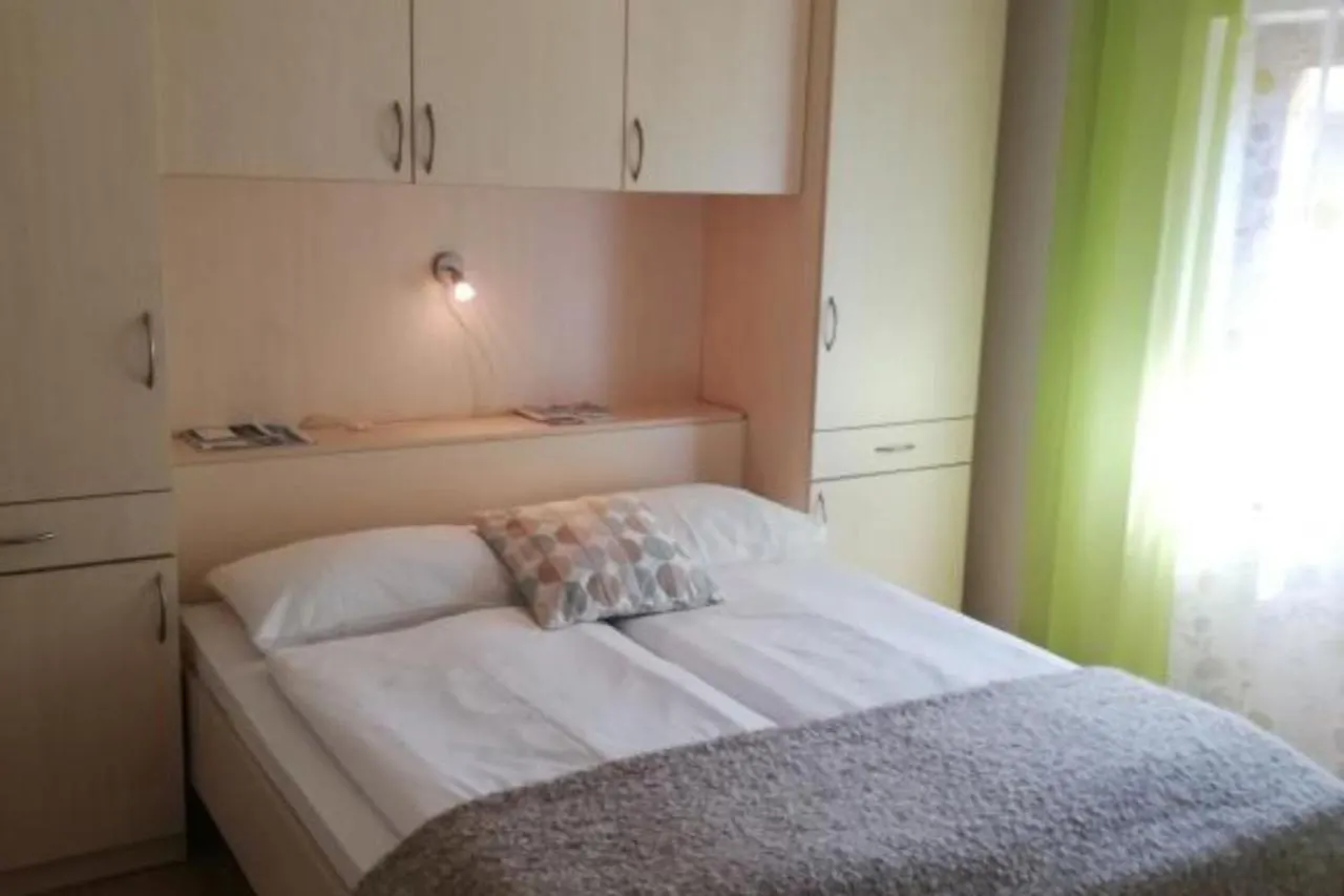 Apartment House Alenka Novigrad Close The Beach And Center Novigrad Istria
