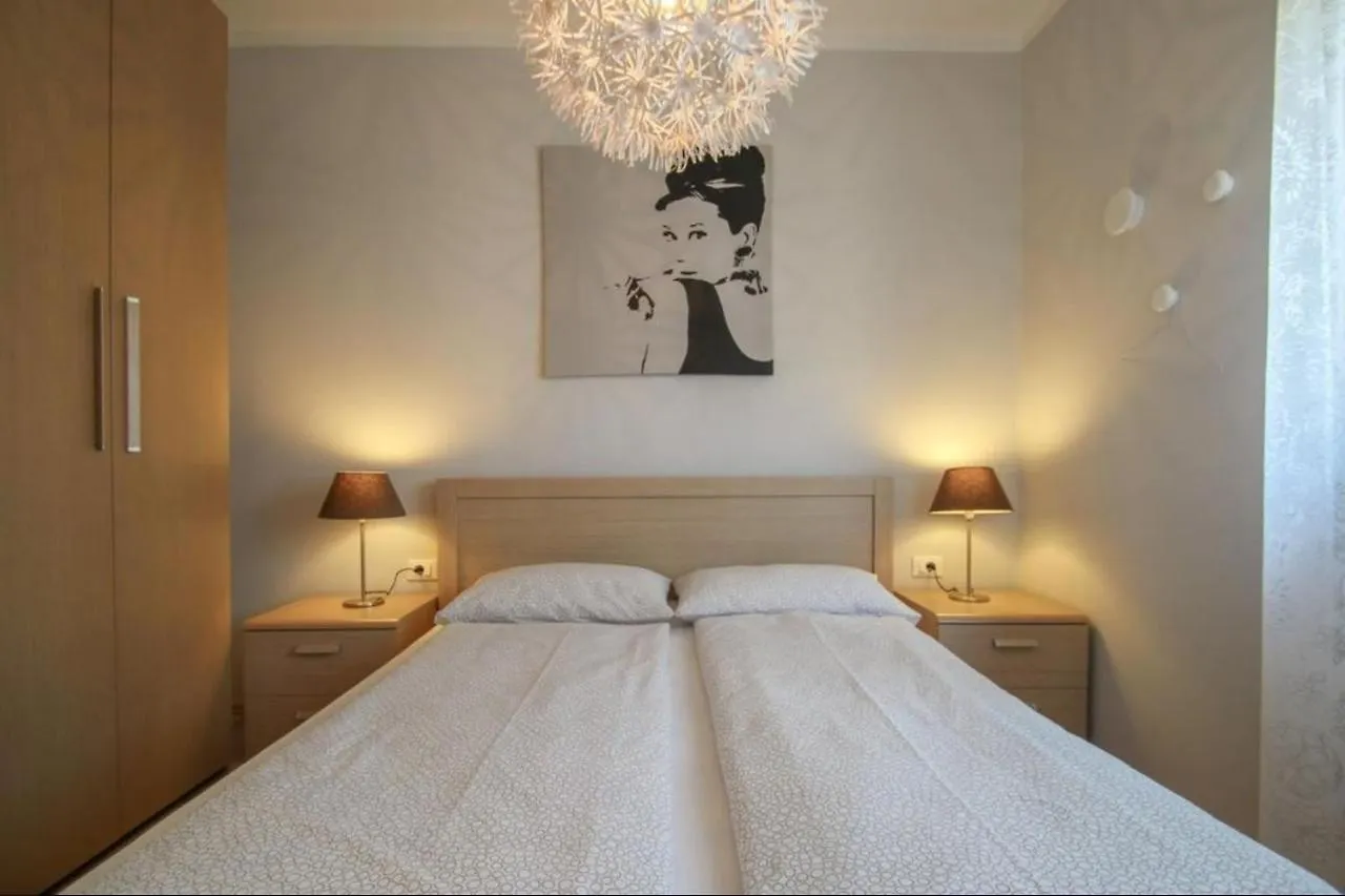 Apartment House Alenka Novigrad Close The Beach And Center Novigrad (Istria)