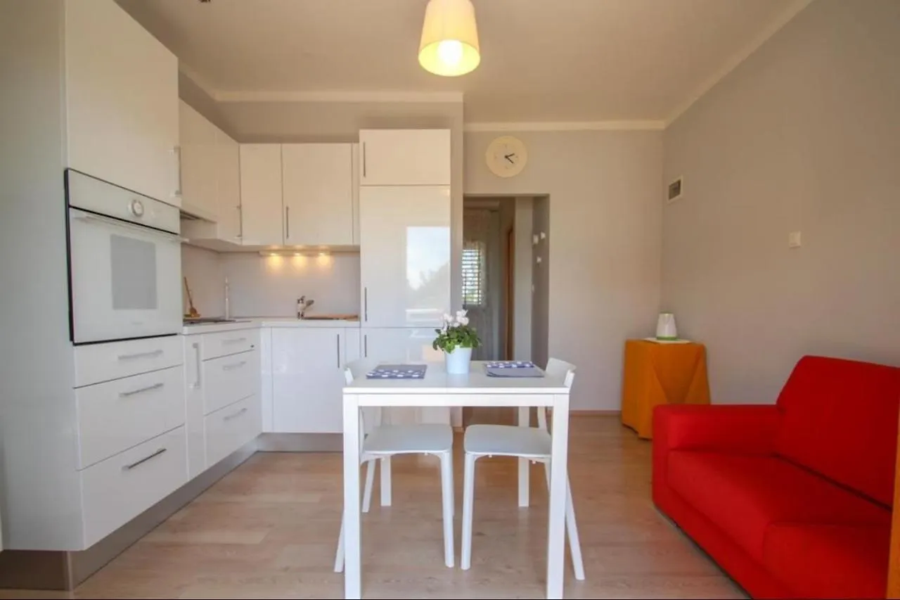Guest house Apartment House Alenka Novigrad Close The Beach And Center